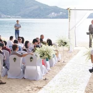 Meet your Posher, Helen